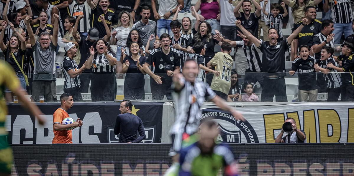 Torcida e time seguem embalados rumo ao G4 do Brasileirão (Pedro Souza / Atlético)