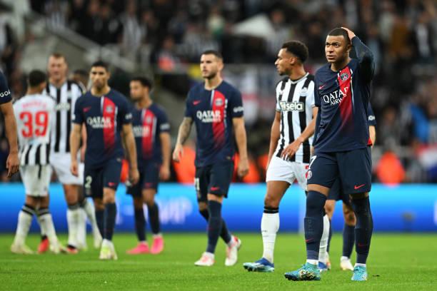 Newcastle goleia PSG e vira líder do Grupo F na Champions; Borussia e Milan  ficam no empate - Folha PE