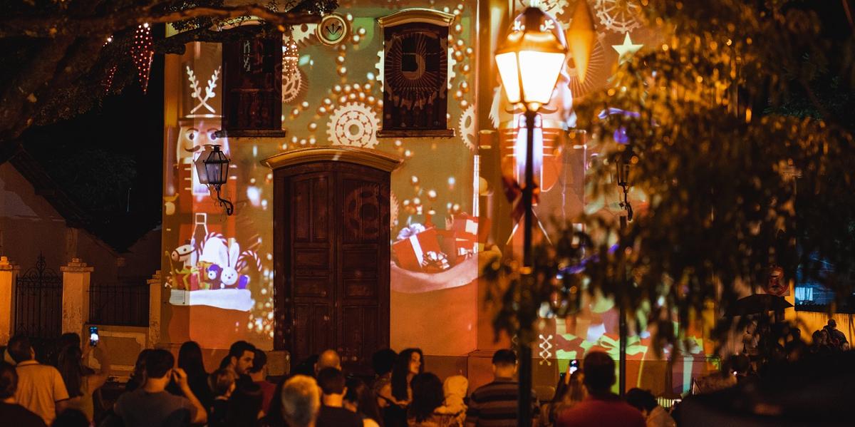 A cidade é a primeira de Minas a festejar o Natal (TIradentes / divulgação)