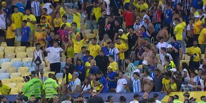 AO VIVO: pressionada após 3 jogos sem vencer, Seleção Brasileira encara  Argentina