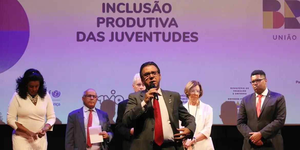 Ministro do Trabalho e Emprego, Luiz Marinho (Rovena Rosa/Agência Brasil)