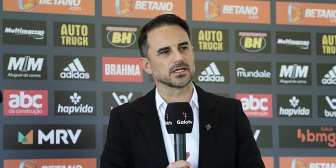 Rodrigo Caetano concedeu entrevista coletiva nesta segunda-feira (18) (Bruno Sousa / Atlético)