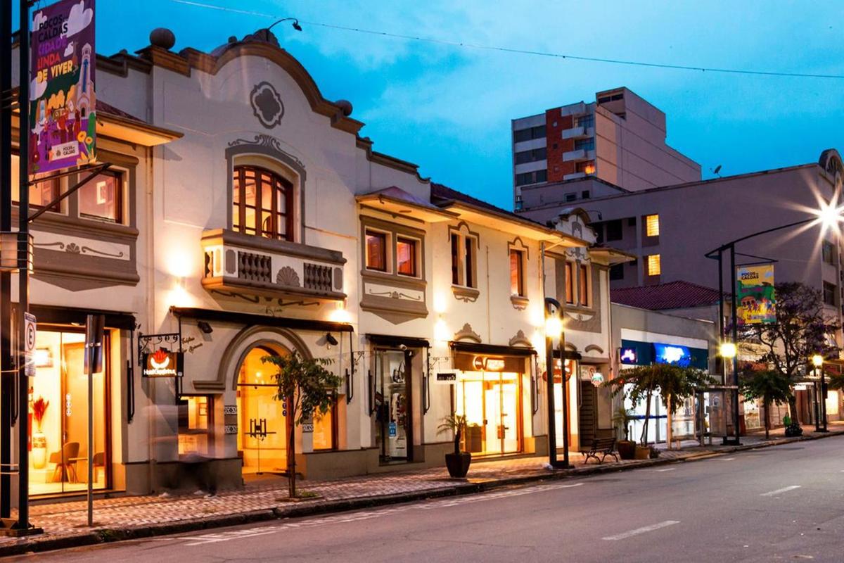 Hotel Gambrinus fica próximo a pontos de interesse em Poços de Caldas (Hotel Gambrinus / divulgação)