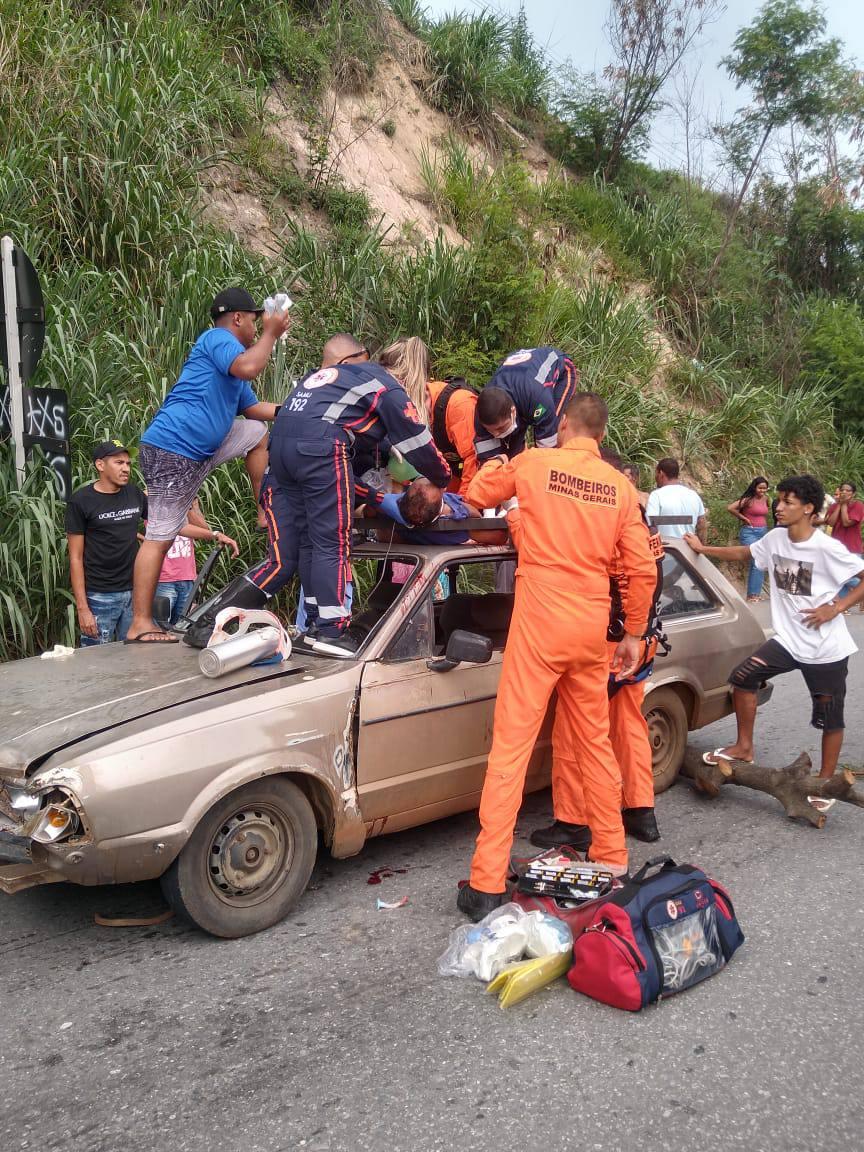 Homem Com Sinais De Embriaguez é Atropelado E Arremessado Para Teto De