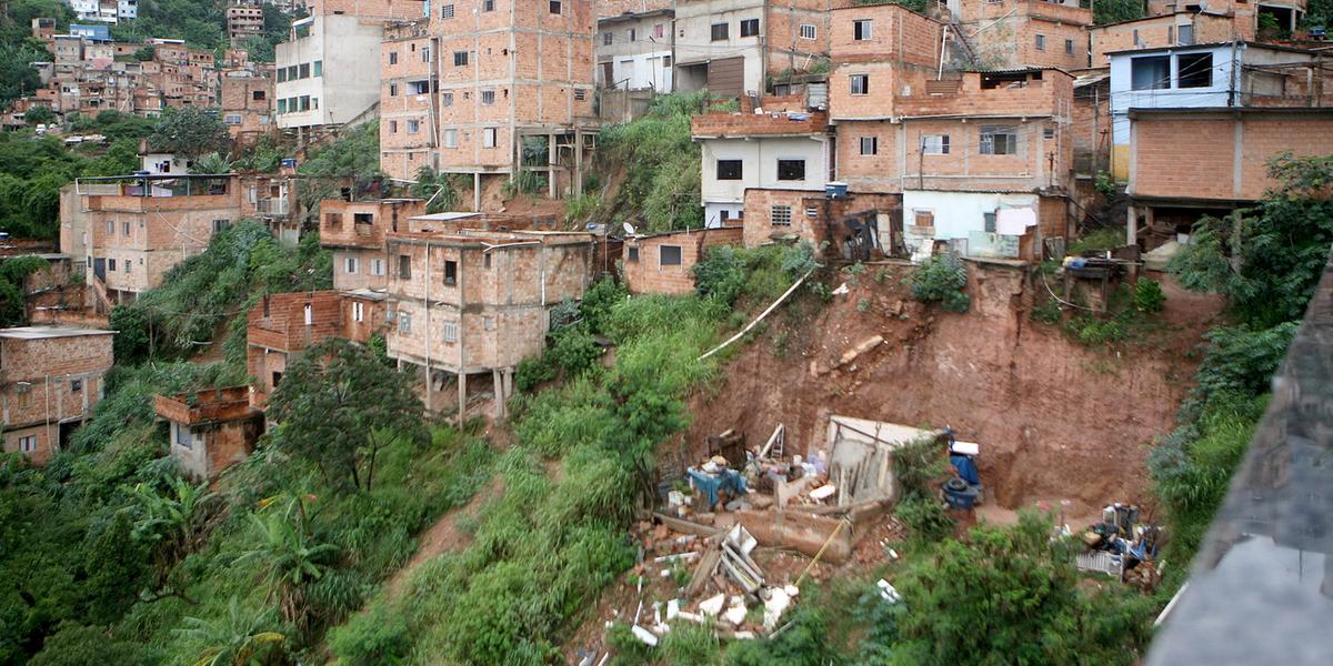 Cinco regiões de BH estão em alerta vermelho para deslizamentos e desmoronamentos  (Maurício Vieira/Hoje em Dia)