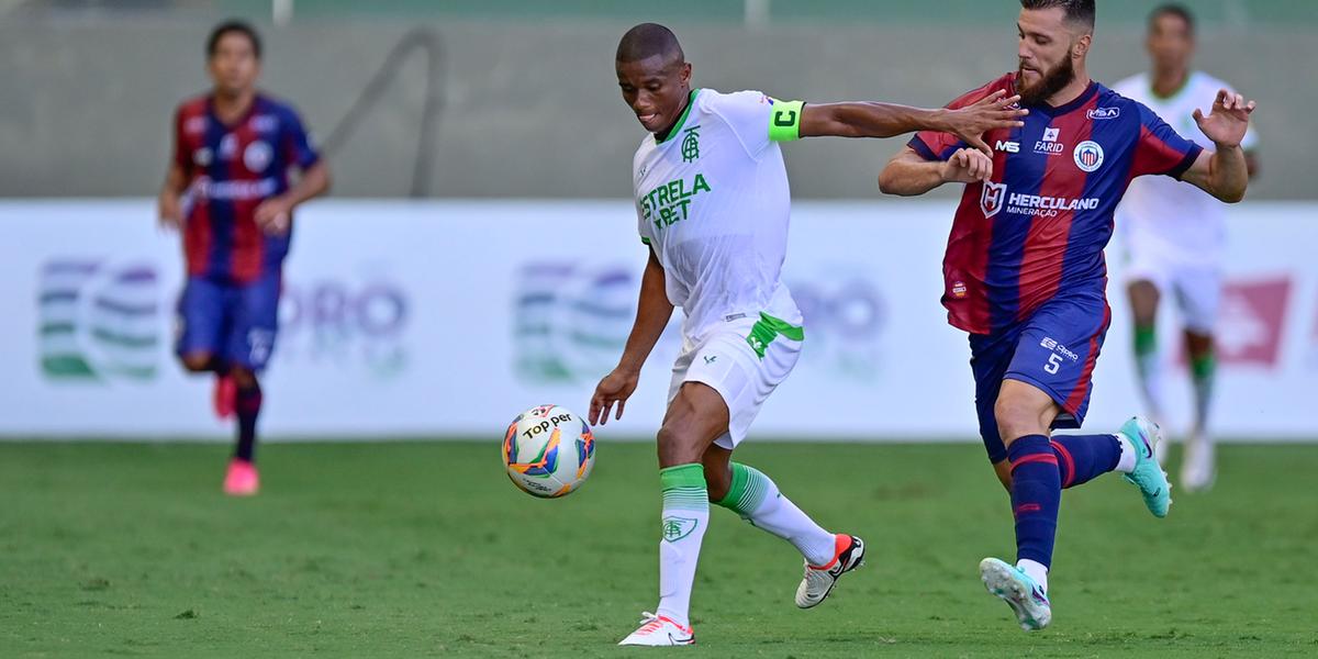 Juninho destaca qualidade do Itabirito após empate no Horto (Mourão Panda / América)