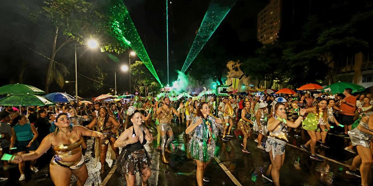 Tecnologia ditou o ritmo da apresentação na avenida Afonso Pena (Léo Lara/Divulgação)